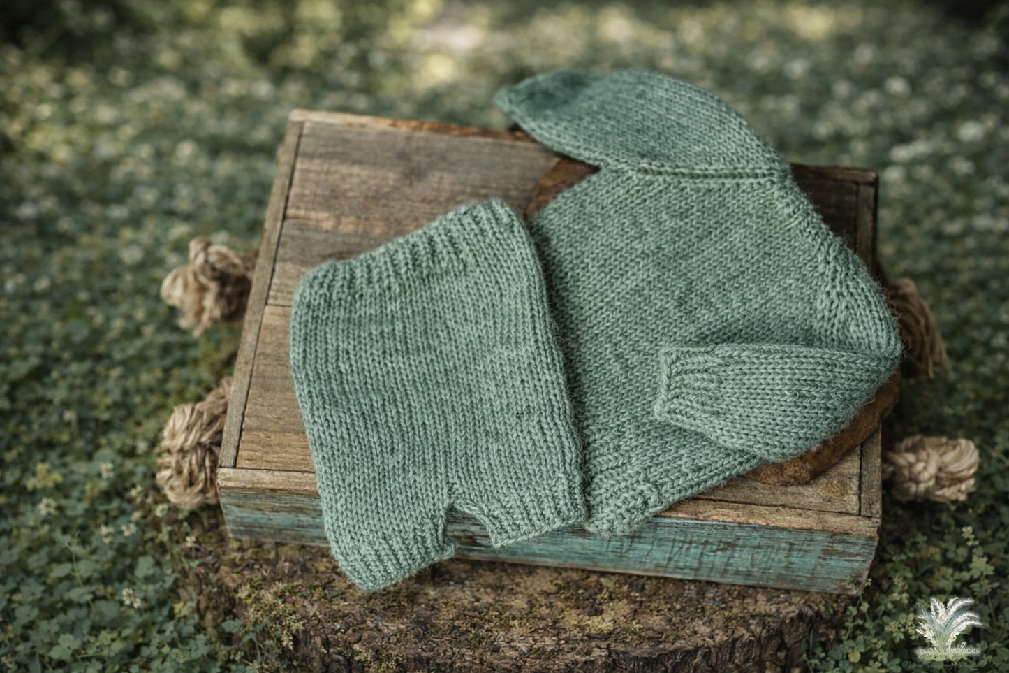 Aleah Newborn Sweater set RTS