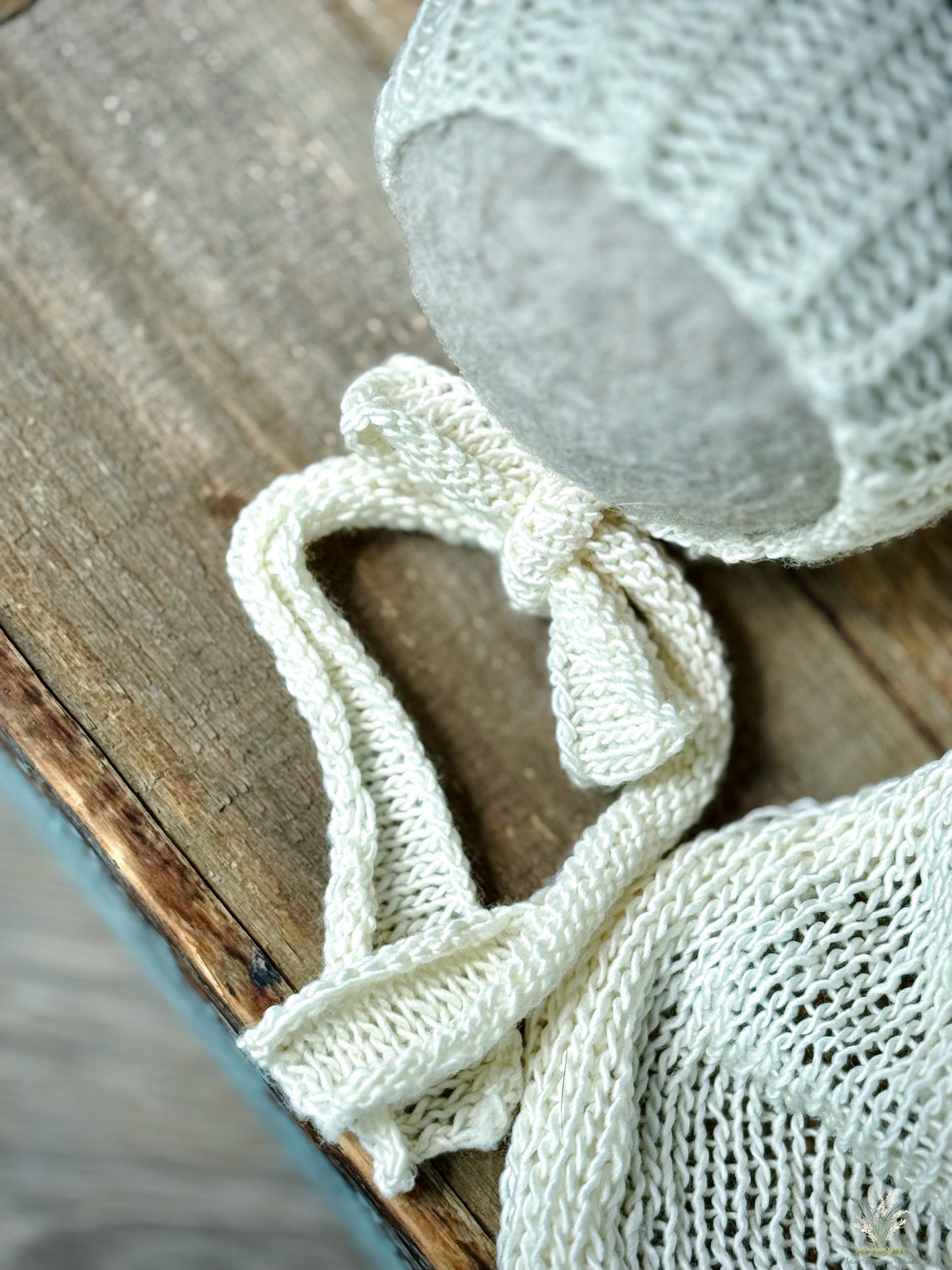 Newborn Wrap + Bonnet set Preorder