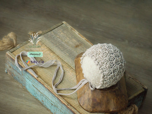 Wren Newborn Bonnet