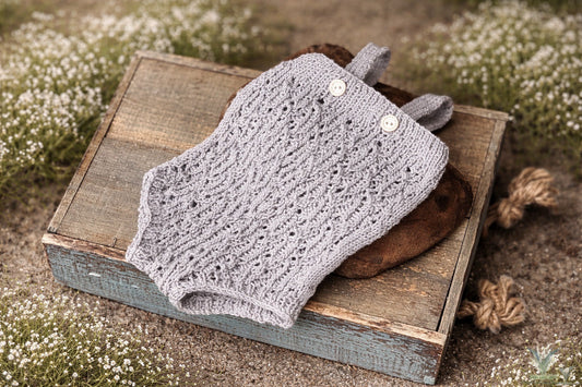 *NEW* Arrow Romper 6-9 months preorder