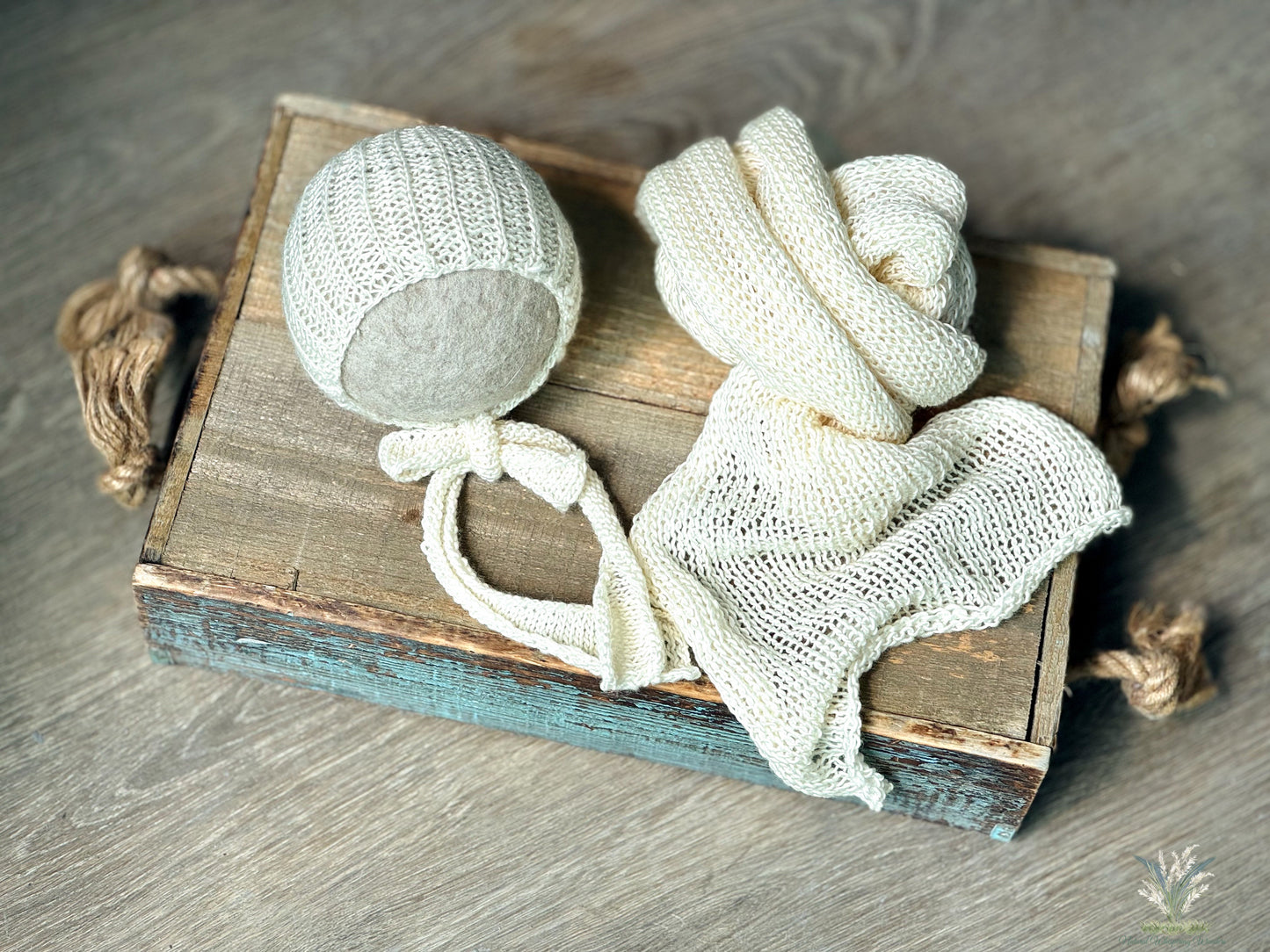Newborn Wrap + Bonnet set Preorder