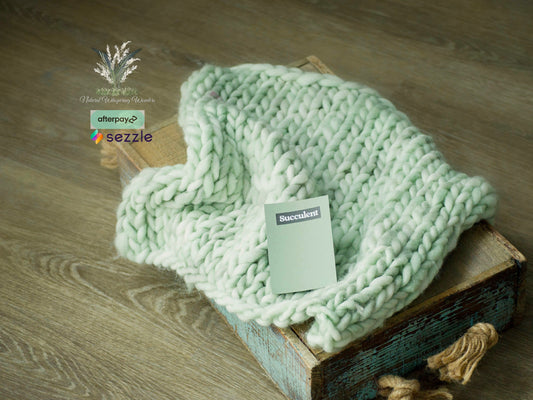 Layer 20” hand dyed succulent sage RTS