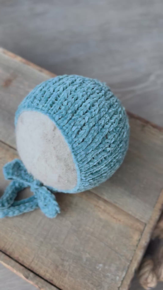 *NEW* Velvet Newborn Bonnet RTS