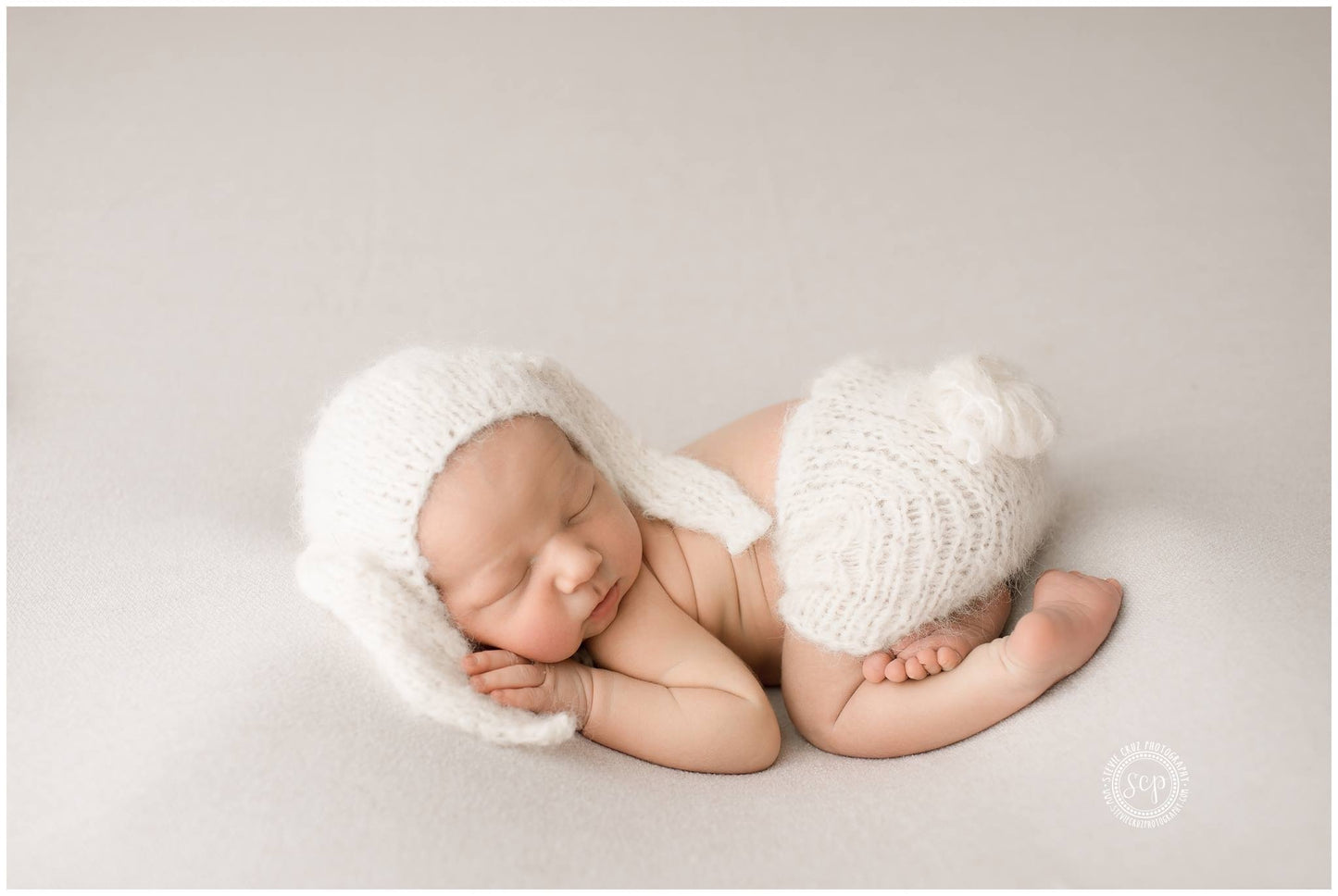 newborn hand knit easter bunny cottontail shorts and bonnet in ivory photo prop spring