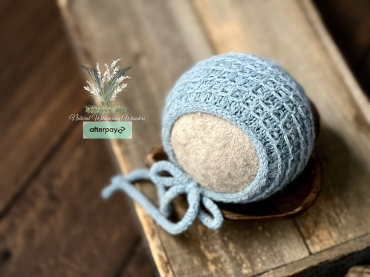 Newborn Bonnet