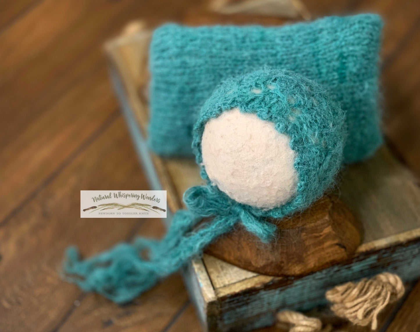 Signature Annabelle Bonnet and Pillow Slipcover