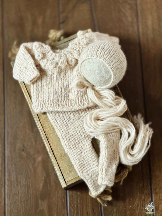 Rylee Sweater, Footless Pants and Bonnet set newborn RTS