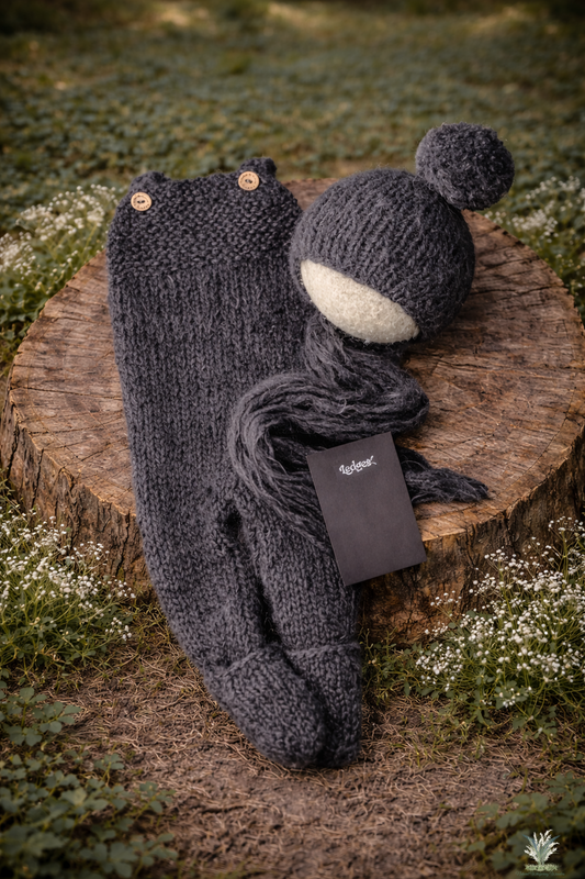 Signature Layland Newborn Set preorder